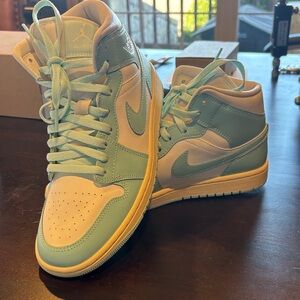 Nike Air Jordan 1 Mid in Light Blue and White